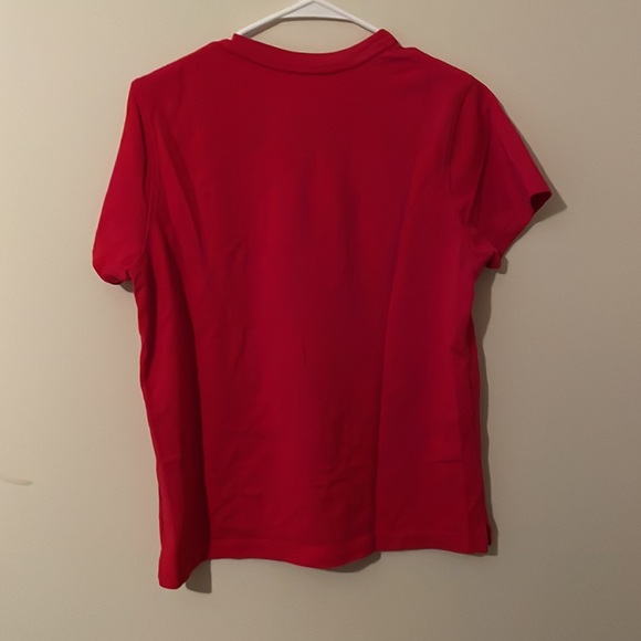 Apple Employee Women’s Red Center Embroidered Apple Short Sleeve Shirt Medium - Picture 2 of 6